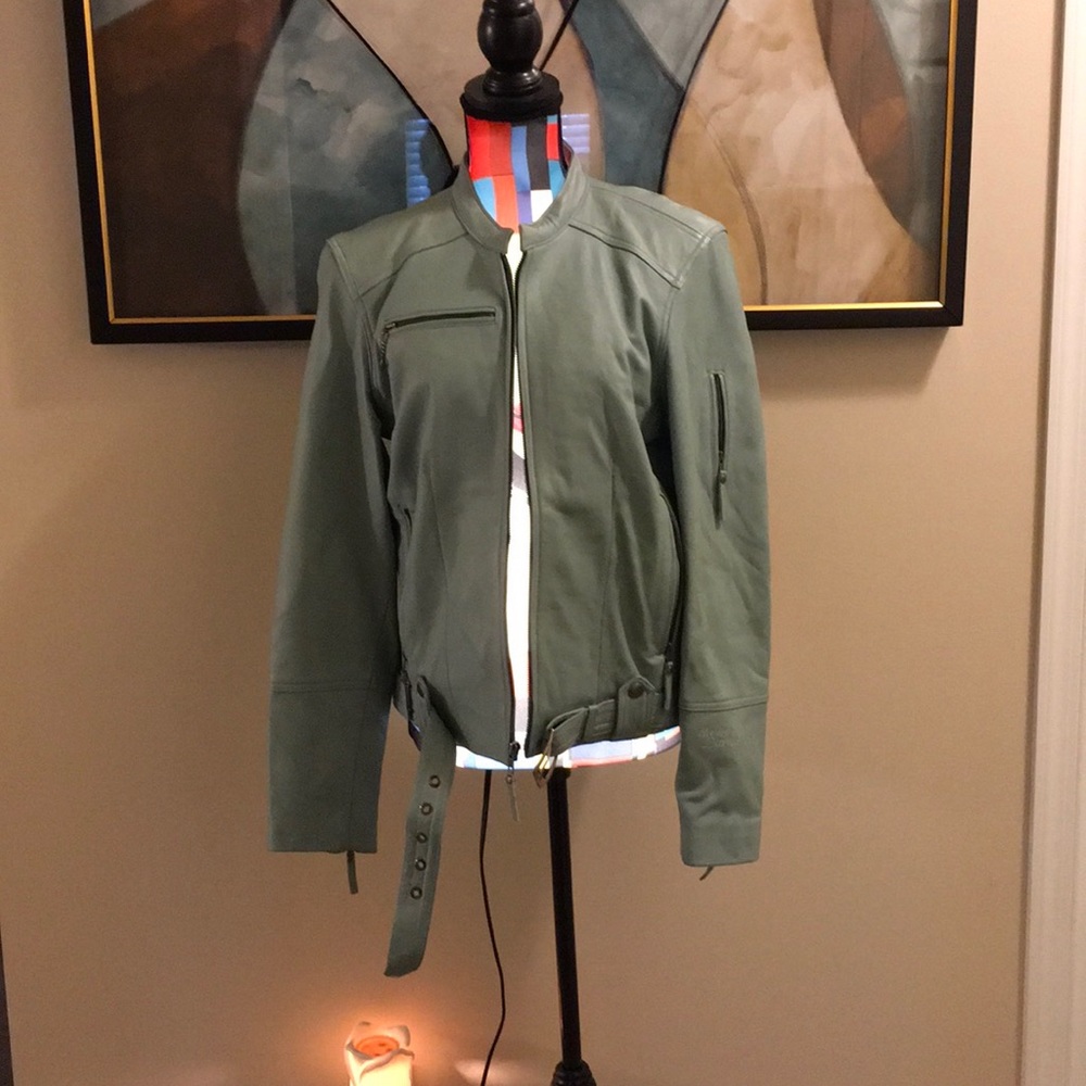 Harley Davidson leather jacket.